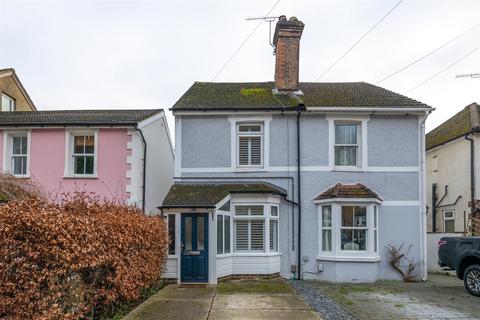 2 bedroom semi-detached house for sale, Garlands Road, Redhill