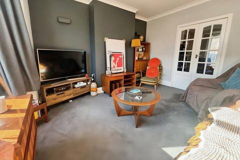 6 Abbey Road, Scunthorpe, DN17 1JP