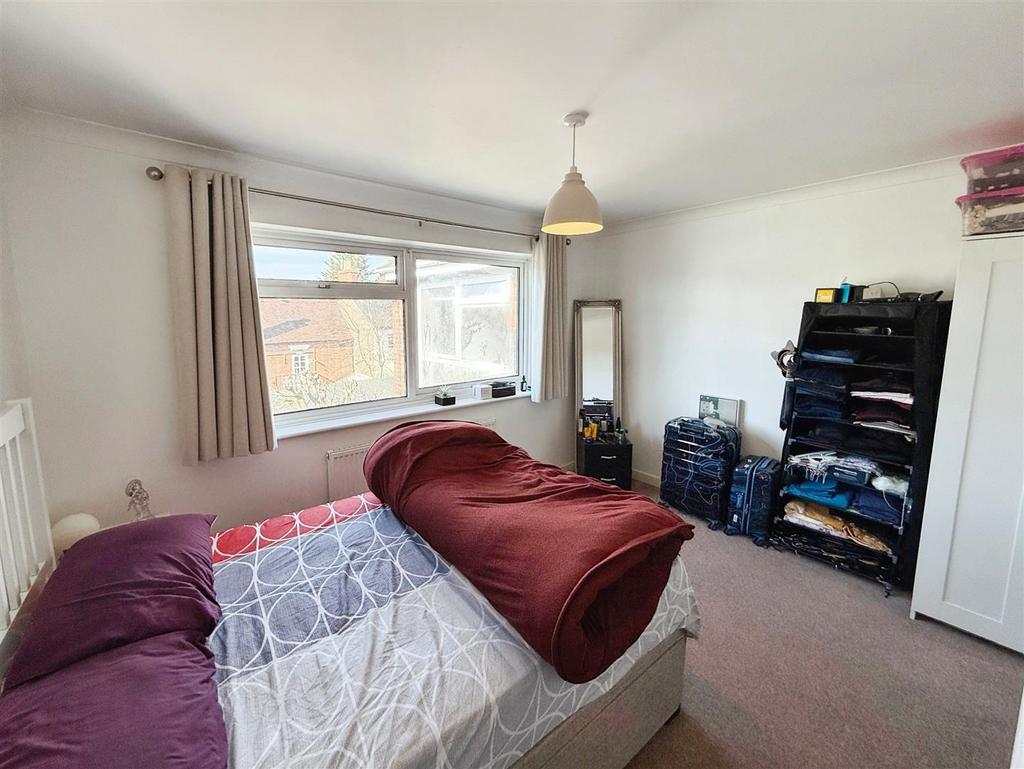Bed 1