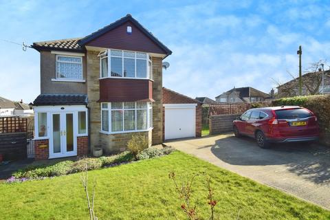 3 bedroom detached house for sale, Canford Grove, Bradford BD15