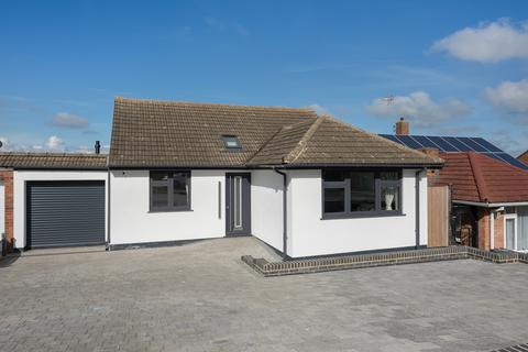 2 bedroom bungalow for sale, Grimthorpe Avenue, Whitstable