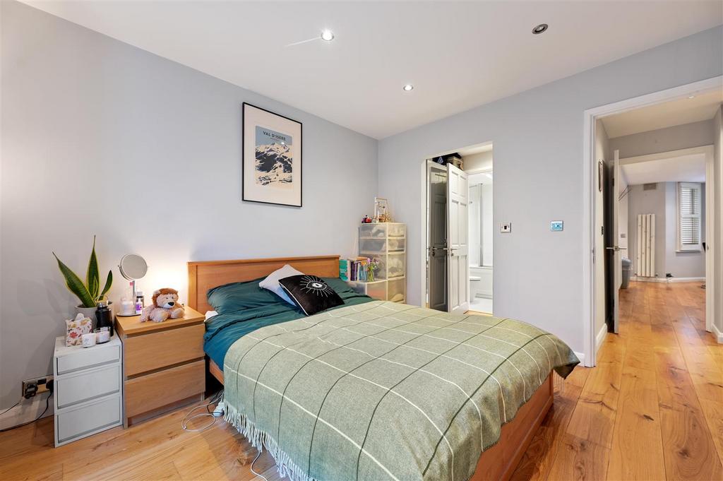 Elsham Road - Bedroom A3 (1).JPG