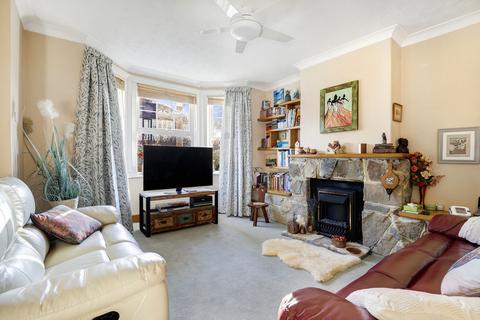 3 bedroom end of terrace house for sale, Gordon Road, Surbiton KT5