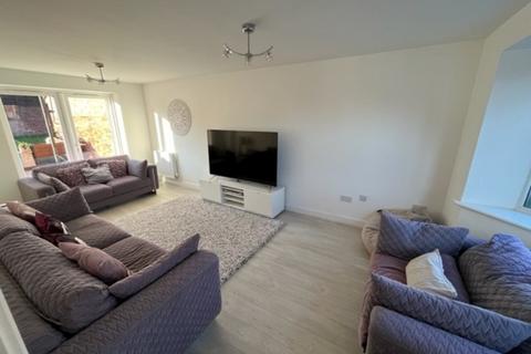 5 bedroom detached house for sale, Buttercup Drive, Tamworth B79