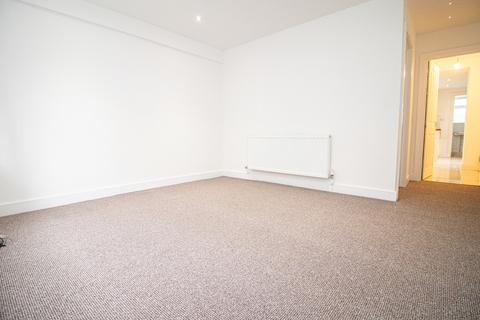 1 bedroom flat to rent, High Street, Barry CF62