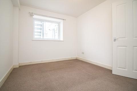 1 bedroom flat to rent, High Street, Barry CF62