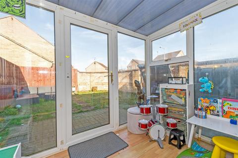 6 Foresters Walk, Barham, Ipswich, IP6 0TA