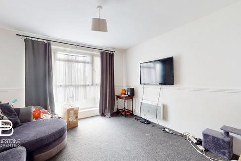 2 bedroom flat for sale, Sunny Bank