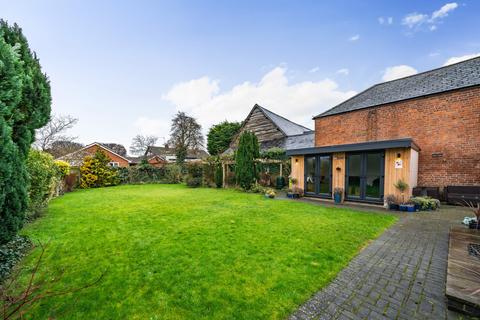 4 bedroom detached house for sale, Hucclecote Road, Gloucestershire GL3