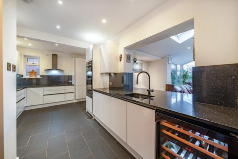 undefined, Hucclecote Road, Gloucestershire GL3