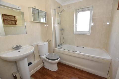 2 bedroom apartment for sale, Dane Road, Margate