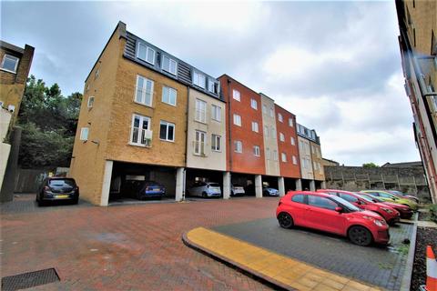 2 bedroom apartment for sale, Dane Road, Margate