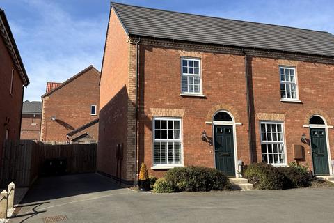 2 bedroom end of terrace house for sale, Woolsthorpe Close, Melton Mowbray