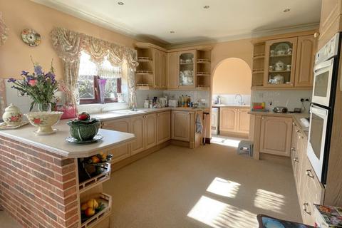 53 Maldon Road, Tiptree, Colchester, CO5 0TS
