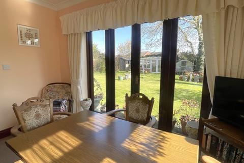 53 Maldon Road, Tiptree, Colchester, CO5 0TS