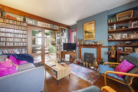 2 bedroom end of terrace house for sale, Wigwell View, Matlock DE4