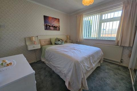 2 bedroom detached bungalow for sale, Trent Bank, Melton Mowbray