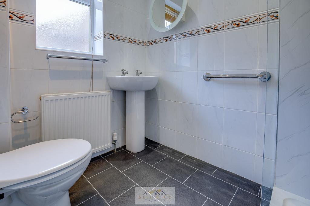Bathroom 1.1