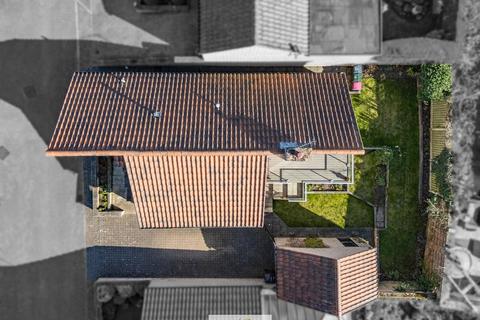 undefined, Street Farm Close, Sheffield S26