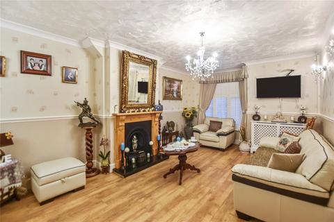 4 bedroom semi-detached house for sale, Newick Close, Bexley, DA5