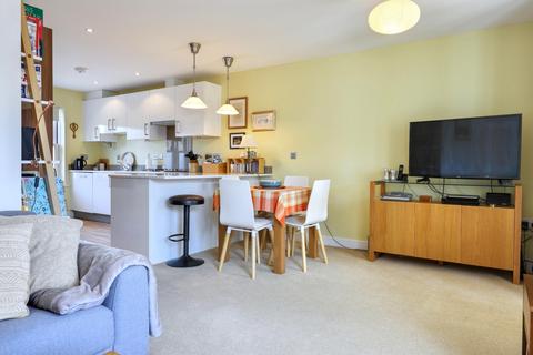 2 bedroom end of terrace house for sale, Rushden Close, Cambridge CB21