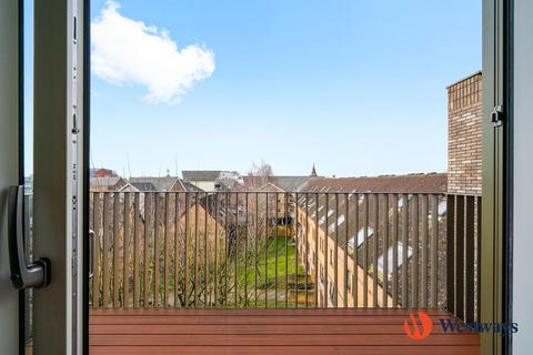 1 bedroom apartment for sale, Fermoy Road, London