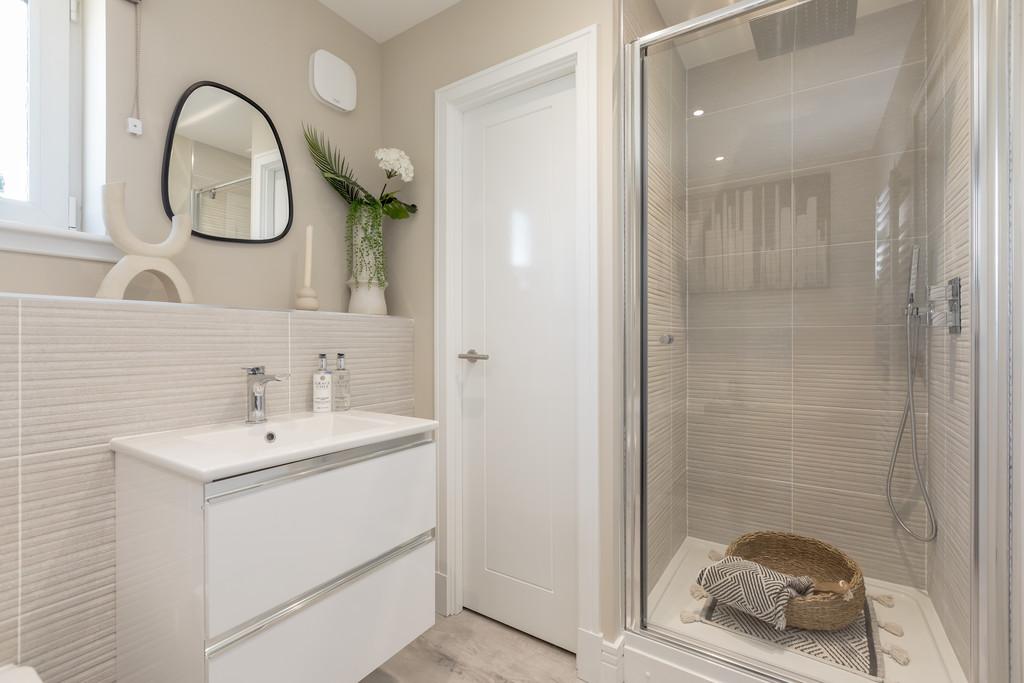 69758 Queenswater Apartments-086