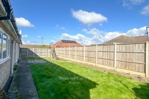 3 bedroom detached bungalow for sale, Oak Drive, Bury St Edmunds IP28