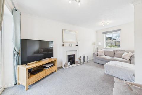 3 bedroom house for sale, Millstream Close, East Morton