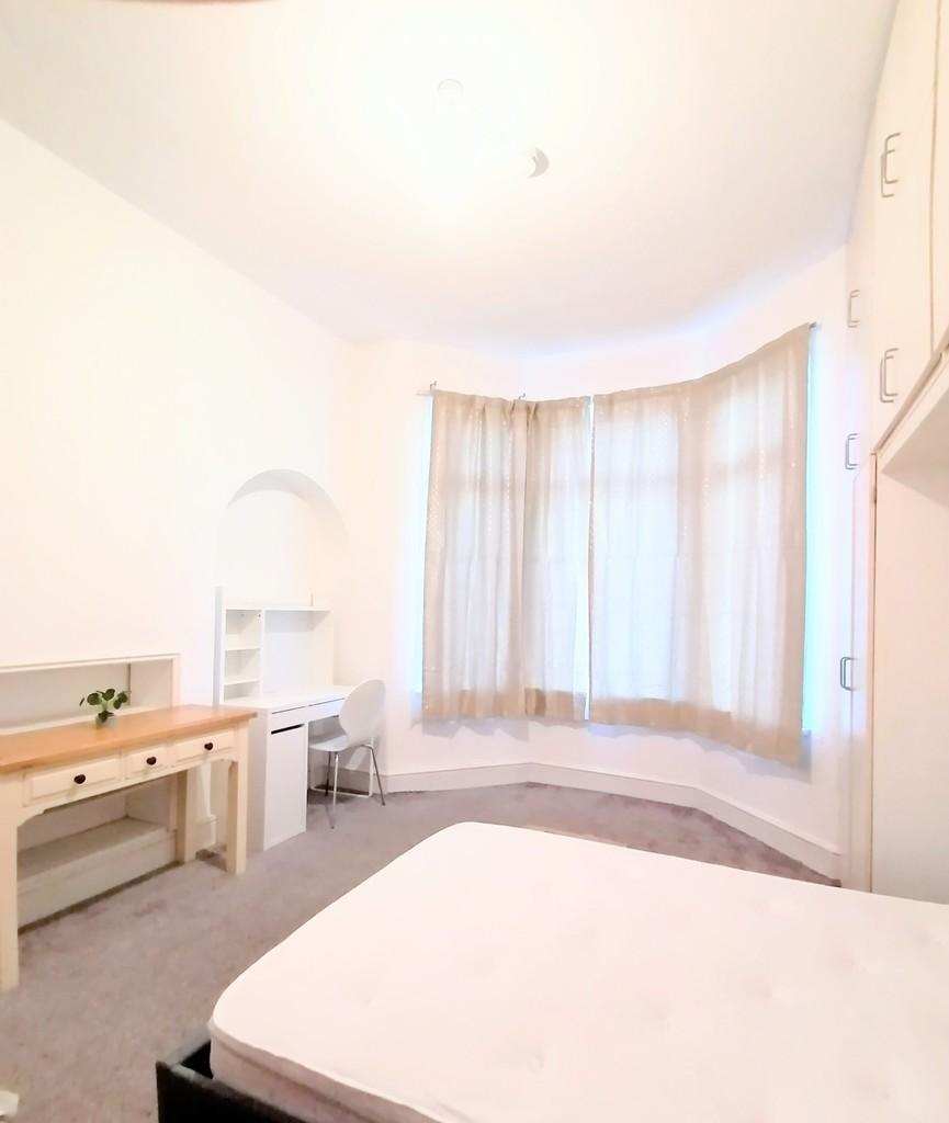  room 1
