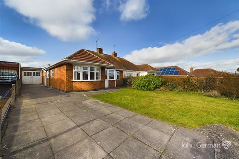 3 bedroom semi-detached bungalow for sale, Oldershaw Road, East Leake