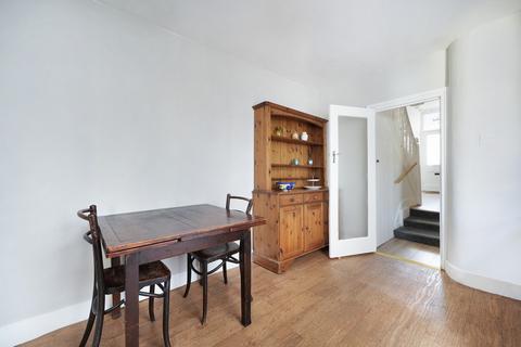 3 bedroom terraced house for sale, Burghley Road, London N8