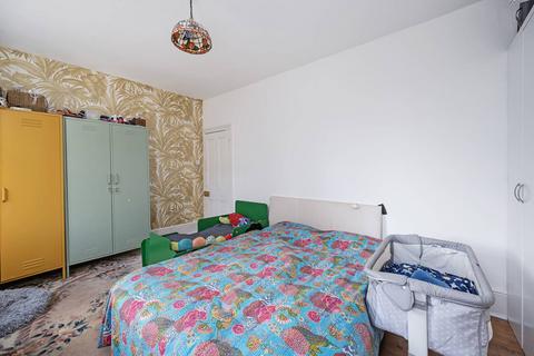 3 bedroom terraced house for sale, Hague Street, Bethnal Green, London, E2