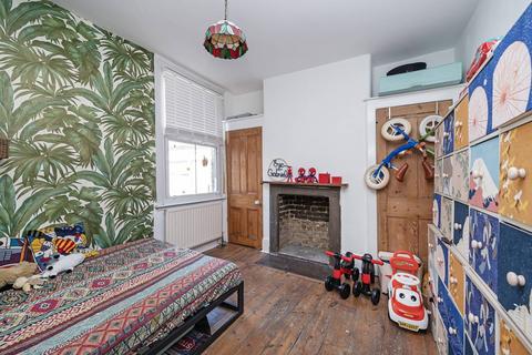 3 bedroom terraced house for sale, Hague Street, Bethnal Green, London, E2