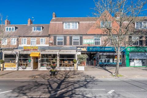 2 bedroom flat for sale, Uxbridge Road, Hatch End, Pinner, HA5