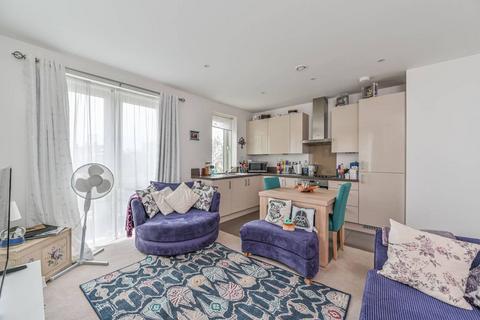 1 bedroom flat for sale, Juniper Drive, Battersea, London, SW18