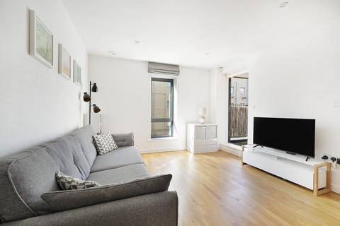 2 bedroom apartment for sale, Winkfield Road, London N22