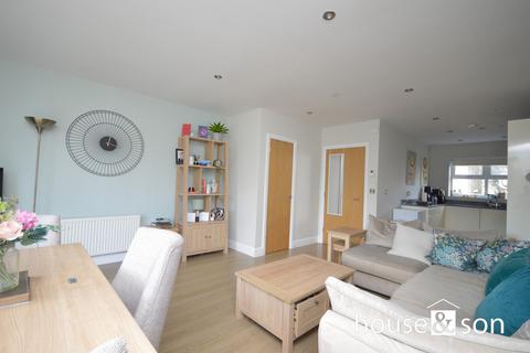 3 bedroom semi-detached house for sale, Chapel Gardens, Bournemouth