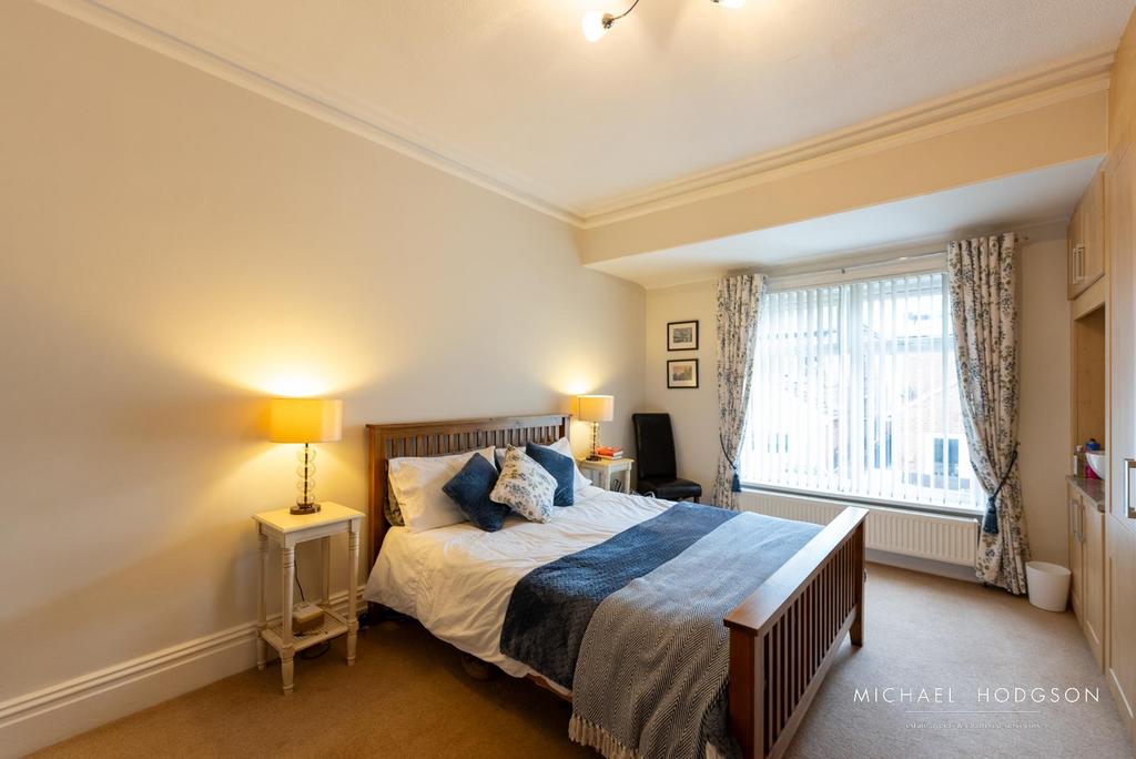 10 Cliffe Park-17.jpg