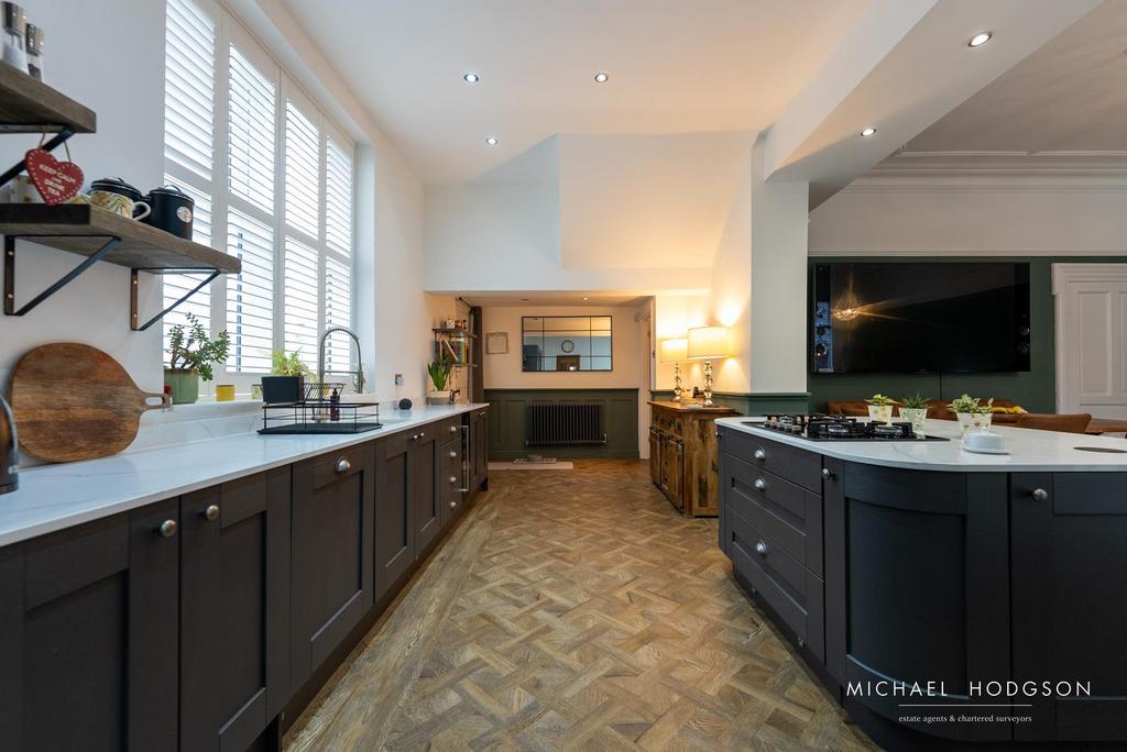 10 Cliffe Park-12.jpg