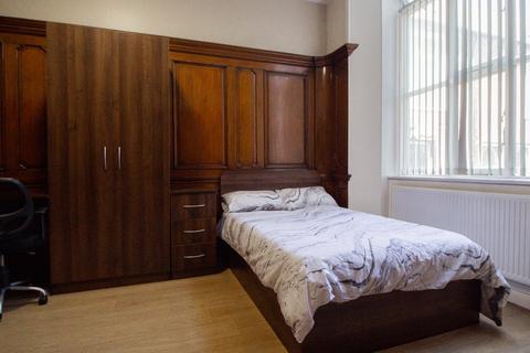 undefined, Apt 4-5, 12a Clarendon Road, 12A Clarendon Road LS2