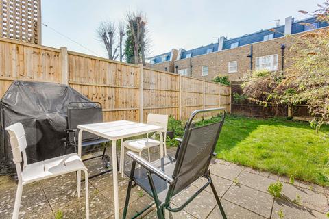 2 bedroom flat to rent, Ramsden Road, Balham, London