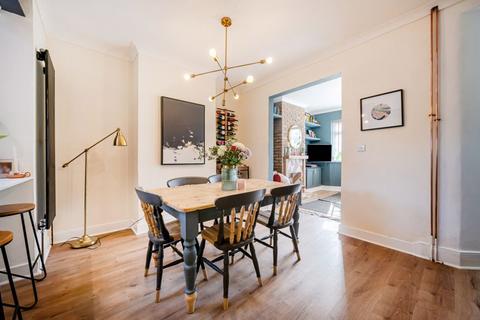 66 Lannoy Road, London, SE9 2BN
