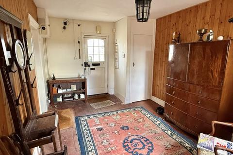 2 bedroom village house for sale, High Street, Cuckfield