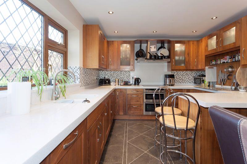 Dining kitchen