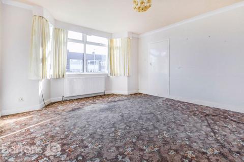 3 bedroom semi-detached house for sale, Weetwood Road, Rotherham