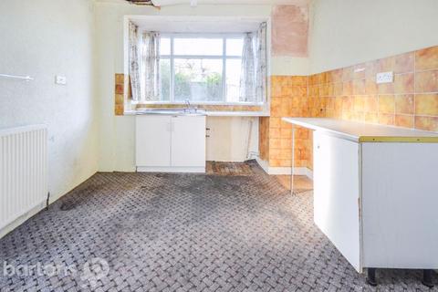 3 bedroom semi-detached house for sale, Weetwood Road, Rotherham