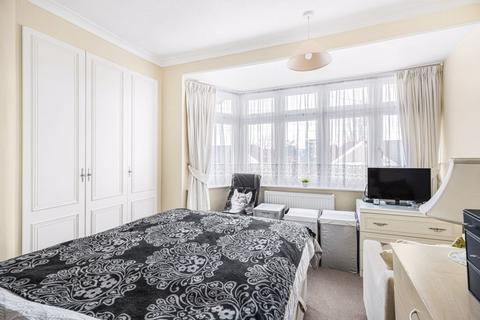 66 Howard Avenue, Bexley, DA5 3BE
