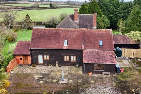 3 bedroom barn for sale, Welland Court Lane, Worcester