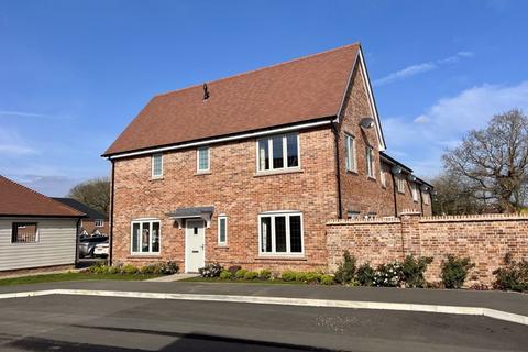 3 bedroom end of terrace house for sale, The Stokes, Leighwood Fields, Cranleigh